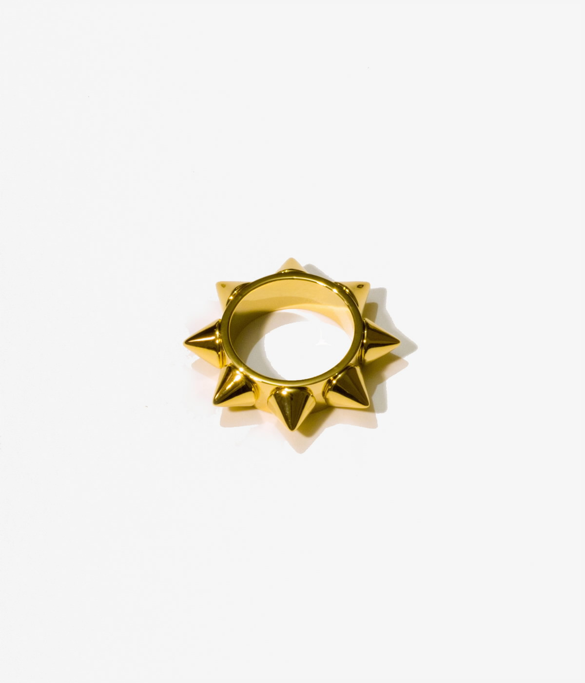 Teresa Helbig /OC Ring No. 72-16 With Studs