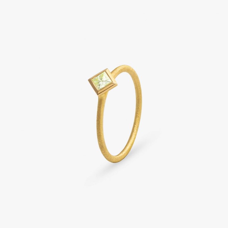 Anillo Simple y Giro Amarillo