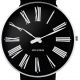 Arne Jacobsen  ROMAN 40 MM / CORREA PIEL NEGRA / ESFERA NEGRA