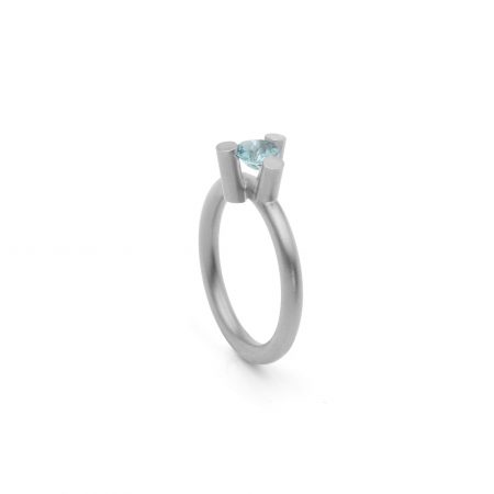 Anillo Trin aguamarina 0,44ct.