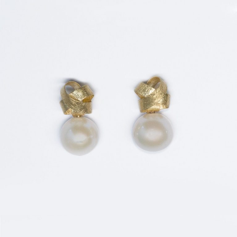 Pendientes Nudo de Amor Perla