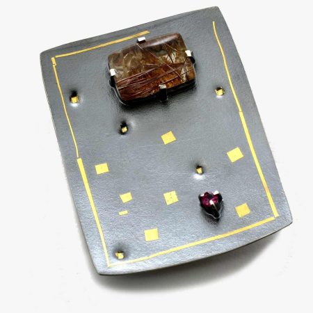 Broche Sekiei